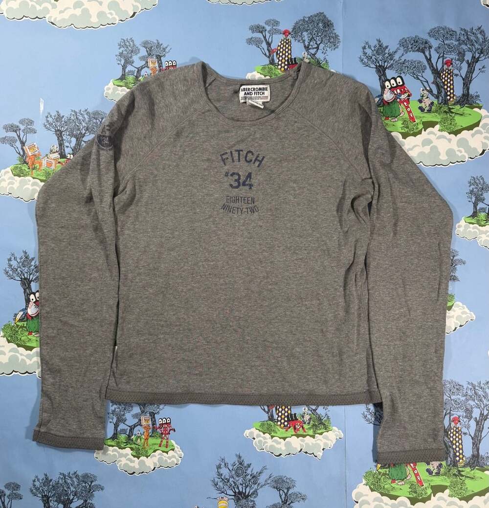 Vintage Women’s Abercrombie & Fitch Fitch Gray Long Sleeve Shirt